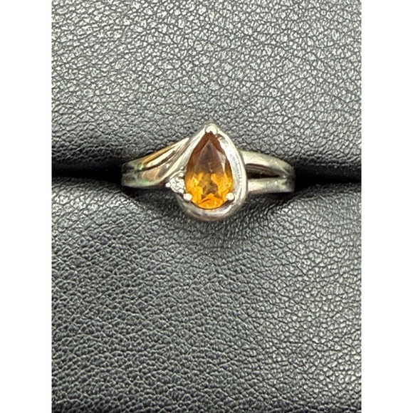 Jewelry - EUC 14k Accent Sterling Silver Citrine Ring Size 6.25 J28